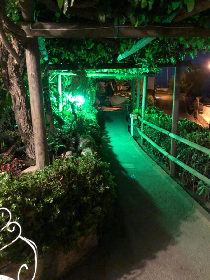 Guesthouse Coralba Casamicciola Terme Eksteriør billede